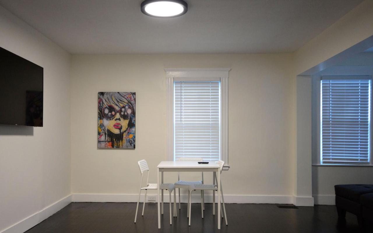 Modern Two Bedroom Condo - Boston Stoneham Екстер'єр фото